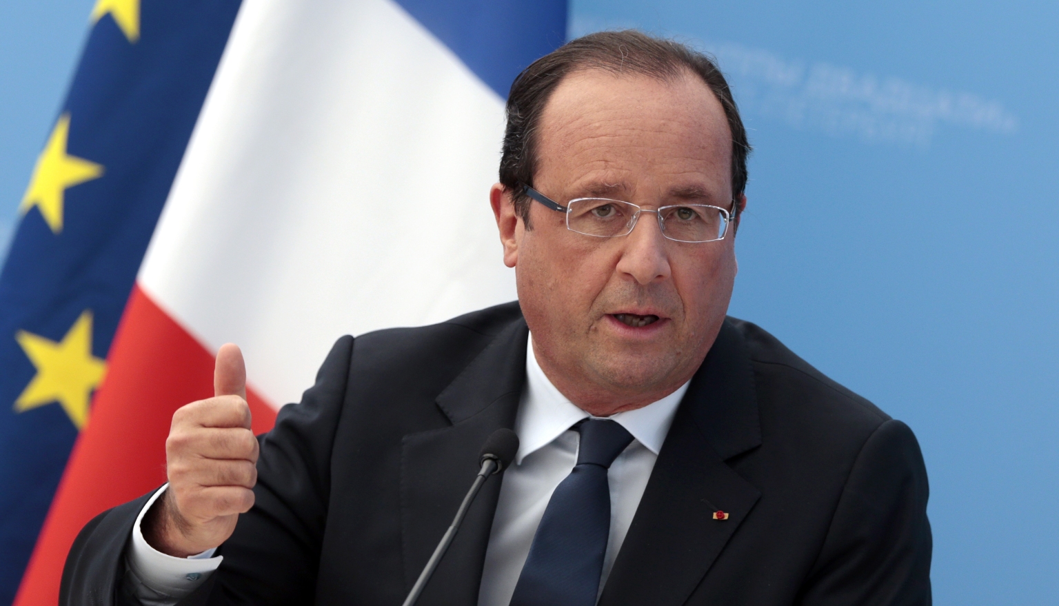 François Hollande: "La causa  del cambio climático está en un modo de vida que ya no es compatible con el desarrollo humano"