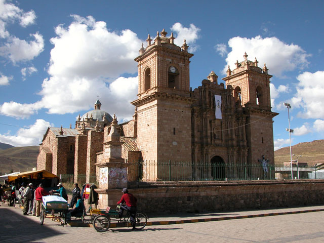 Puno: Dirigentes cajamarquinos llegan a Puno a realizar reunión en busca de soluciones al impacto ambiental producido por las mineras