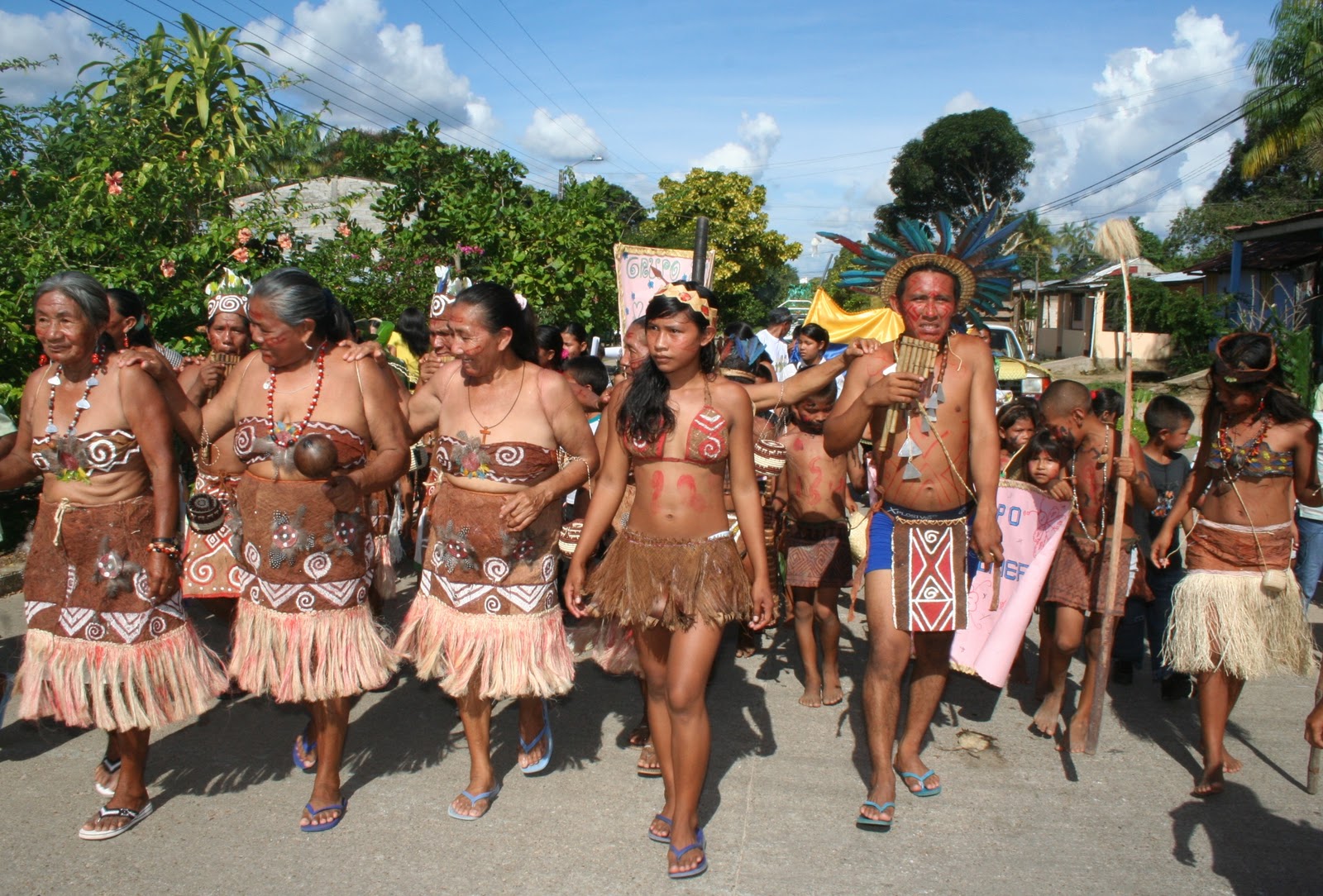 Colombia: Pueblos indígenas en amenaza