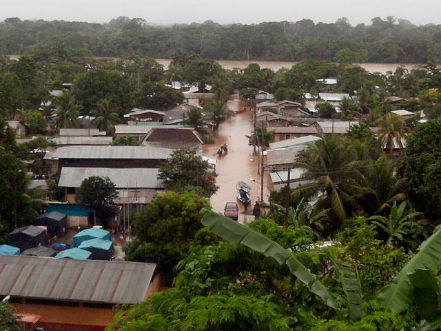 Declaran en emergencia distritos de Madre de Dios debido a intensas lluvias