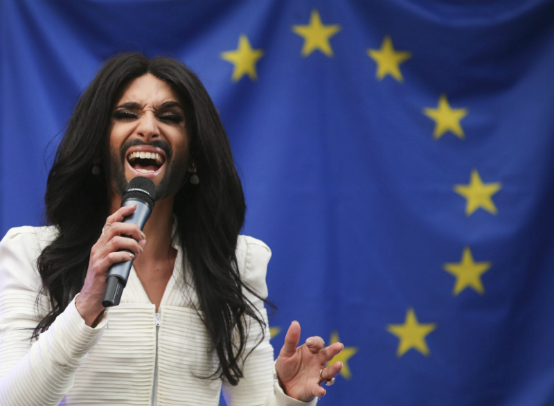 El canto de Conchita Wurst llegó al Parlamento Europeo