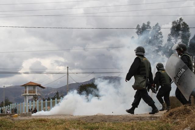 Cajamarca: desalojan a ronderos que exigen retiro de maquinaria de lagunas de Conga