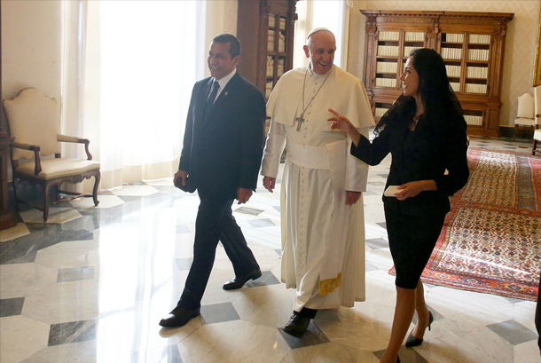 Papa desea que cumbre sobre cambio climático en Perú sea un éxito