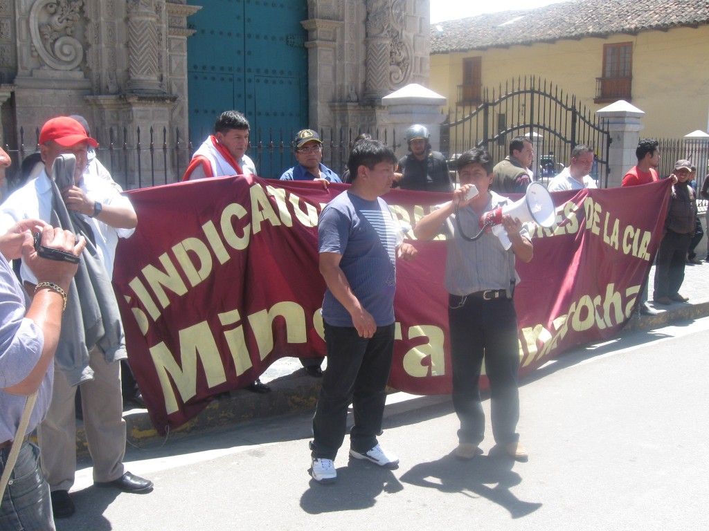 Trabajadores de Yanacocha inician huelga indefinida esta semana