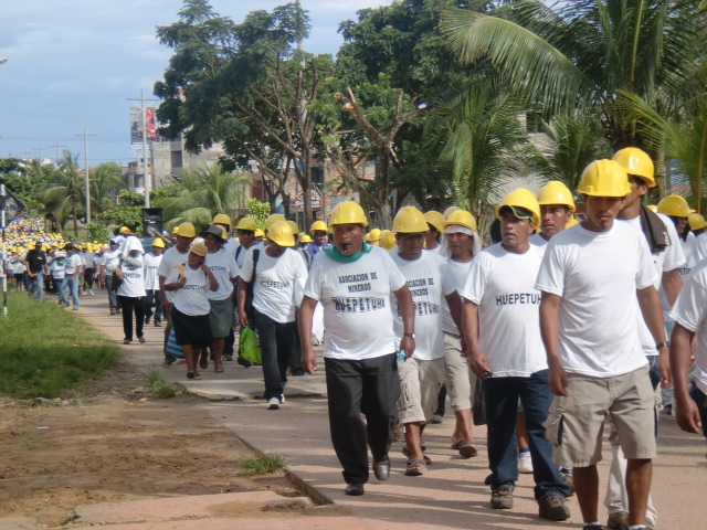 Federaciones mineras acuerdan paros en cadena desde el 19 de agosto