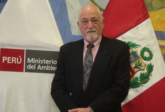 Ministro de Ambiente desconoce la representatividad de Walter Aduviri