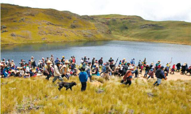 Dirigentes sociales convocan a inspección de las lagunas de Conga