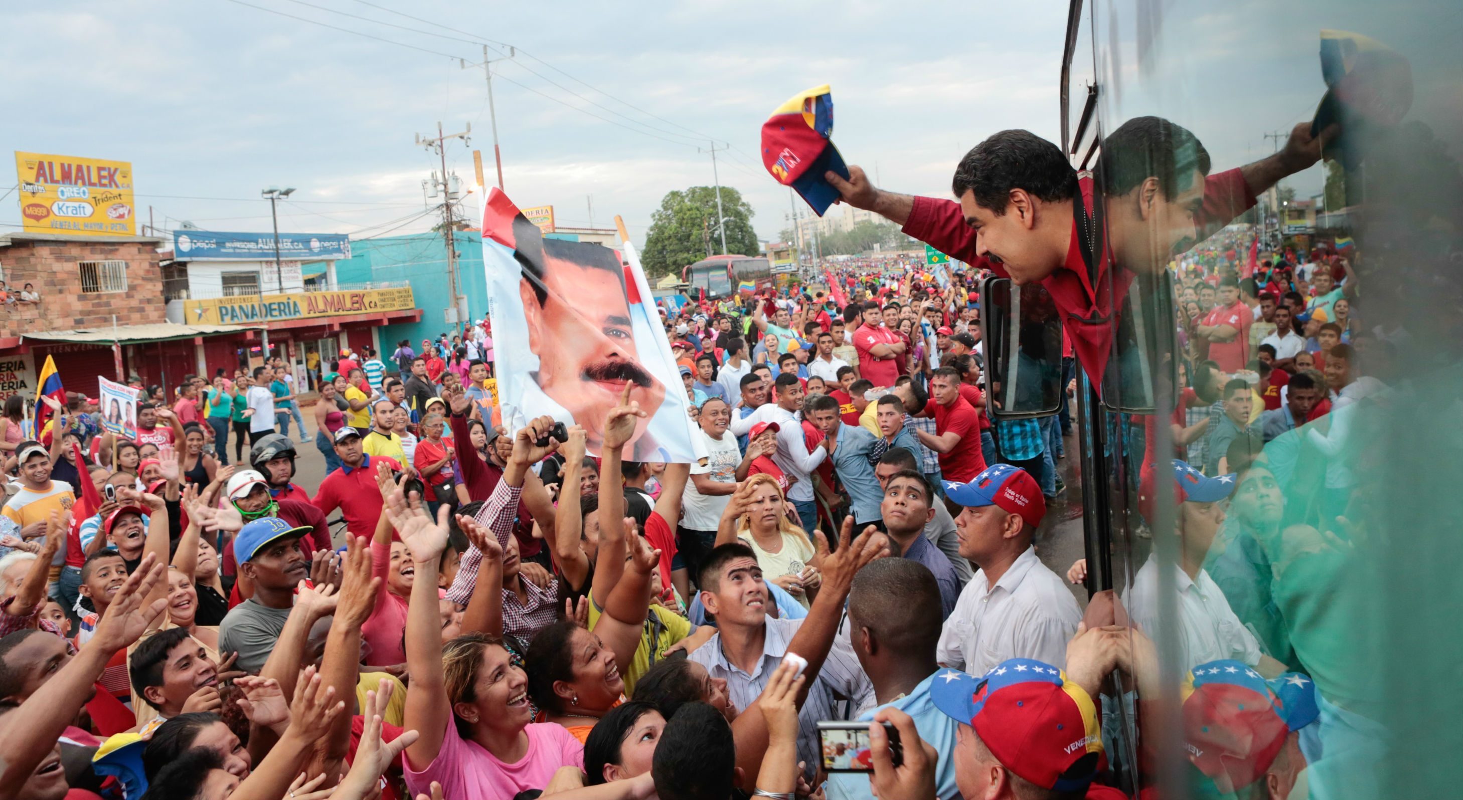 Nicolás Maduro denuncia a dueño de empresa de alimentos por 'escondérselos al pueblo'