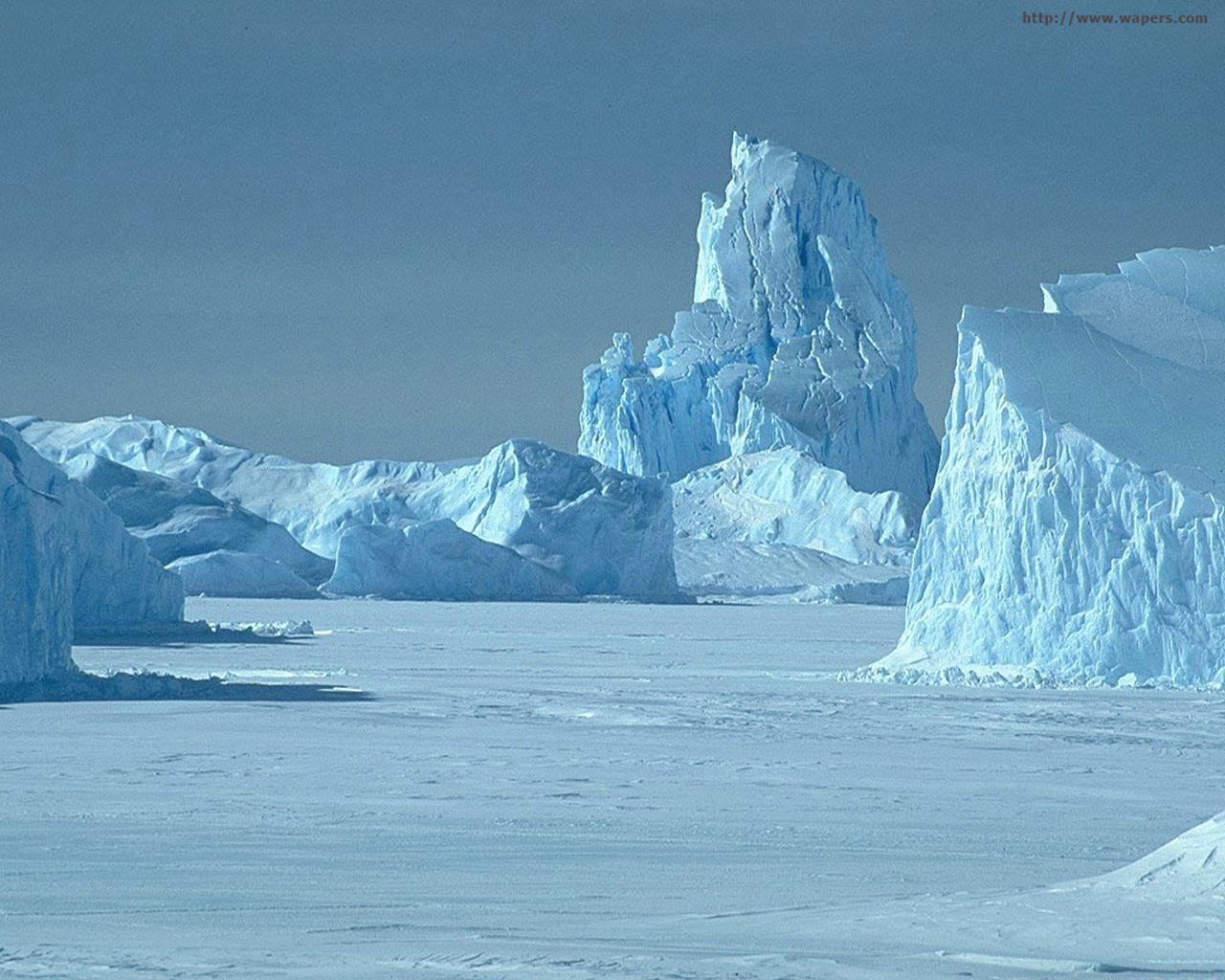 Advierten que hielo del Ártico podría desaparecer en 2015