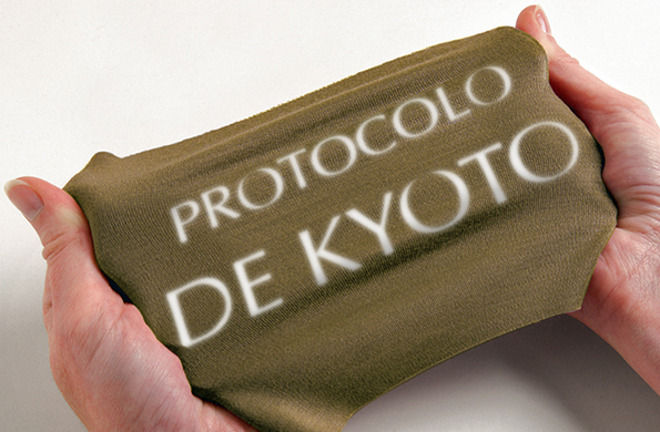 Protocolo de Kyoto es "estirado" hasta el 2020 (pero deja dudas)