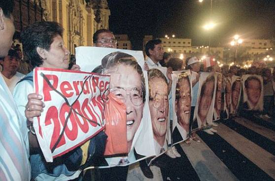 Si te quejas de los plagios de Acuña, no olvides que Fujimori falsificó un millón de firmas en el 2000