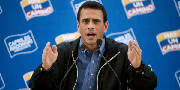 Capriles le pide al presidente colombiano no prestarse para "un juego político"