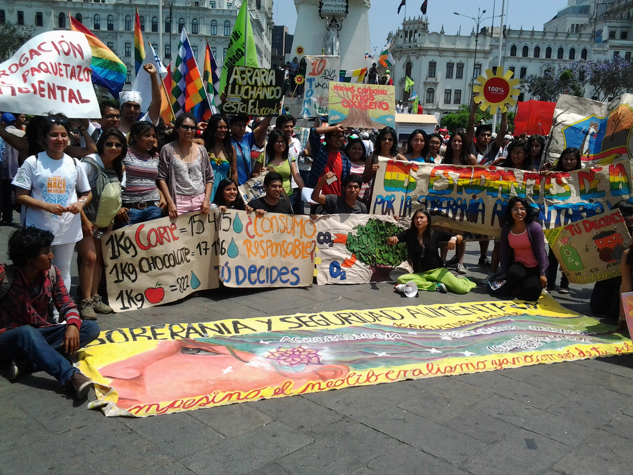 Jóvenes de todo el mundo en Marcha en defensa de la Madre Tierra