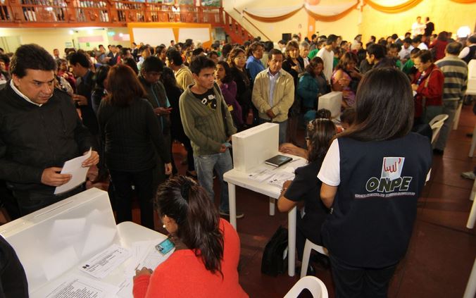 Destacan mecanismo "Un militante, un voto" para recuperar confianza en la política