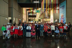 Inauguran la exposición-venta “Ruraq Maki. Tajimat pujut” en el Ministerio de Cultura