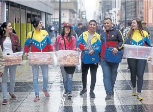 Detrás de una arepa