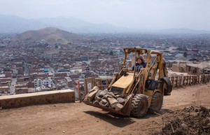 Comunidad construida por mujeres: exposición fotográfica «Las señoras constructoras» se inaugurará en Puente Piedra