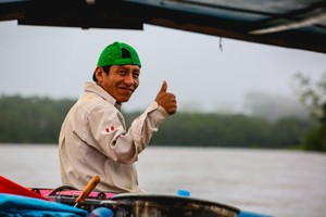 Luis Huanca: la historia del guardaparque que se casó con el Parque Nacional del Manu