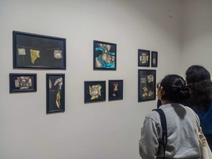 Inauguran exposiciones “Aquelarre” y “Espacios inhabitados” en Galería de Arte Martín Yépez