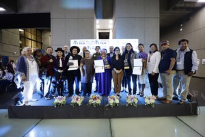 Premian tres propuestas innovadoras de jóvenes indígenas de América Latina que revitalizan los conocimientos tradicionales