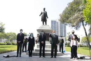 Municipalidad de Lima entrega restaurado el monumento al expresidente Manuel Candamo