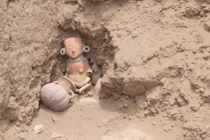 Cinco piezas de cerámica de más de 500 años de antigüedad fueron encontrados en Huaca La Palma del Parque de las Leyendas