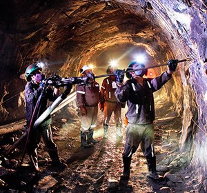Eliminación parcial de la tercerización quebrará productividad en el sector minero energético