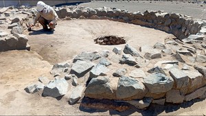 Descubren nuevo “Altar de Fuego” en el sitio arqueológico Era de Pando en Caral