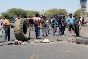 Pescadores protestan contra concesiones petroleras en el norte del Perú