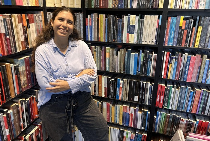 María José Arguedas: “En el libro hay una constante pregunta en torno a la construcción de identidad a través de los afectos”