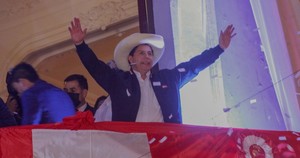 Perú tiene un nuevo presidente, pero la gran mentira de fraude pone en peligro la democracia