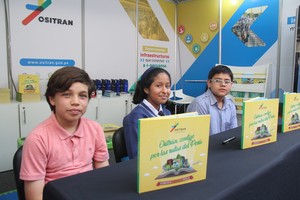 Premian a ganadores del II Concurso de Cuentos “Ositrán, contigo por las rutas del Perú”