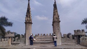 Ministerio de Cultura realiza la inspección del Castillo Unanue en Cañete