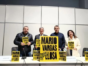 Fil Lima 2025: Presentan libro “Mario Vargas Llosa. Biografía no autorizada” de Carlos Enrique Freyre