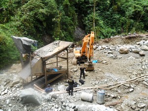 Cusco: por primera vez sentencian con cárcel a mineros ilegales en Camanti