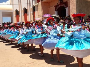 Declaran Patrimonio Cultural de la Nación a la danza Qanchis de Ayaviri en el departamento de Puno