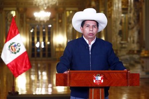 Tras fracaso de vacancia, izquierda peruana reafirma su apoyo a Pedro Castillo