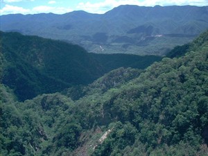 Hidrocarburos: Pasivos ambientales y nuevas exploraciones amenazan al Parque Nacional Aguaragüe en Bolivia