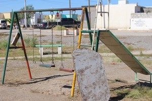 Morir en un parque infantil